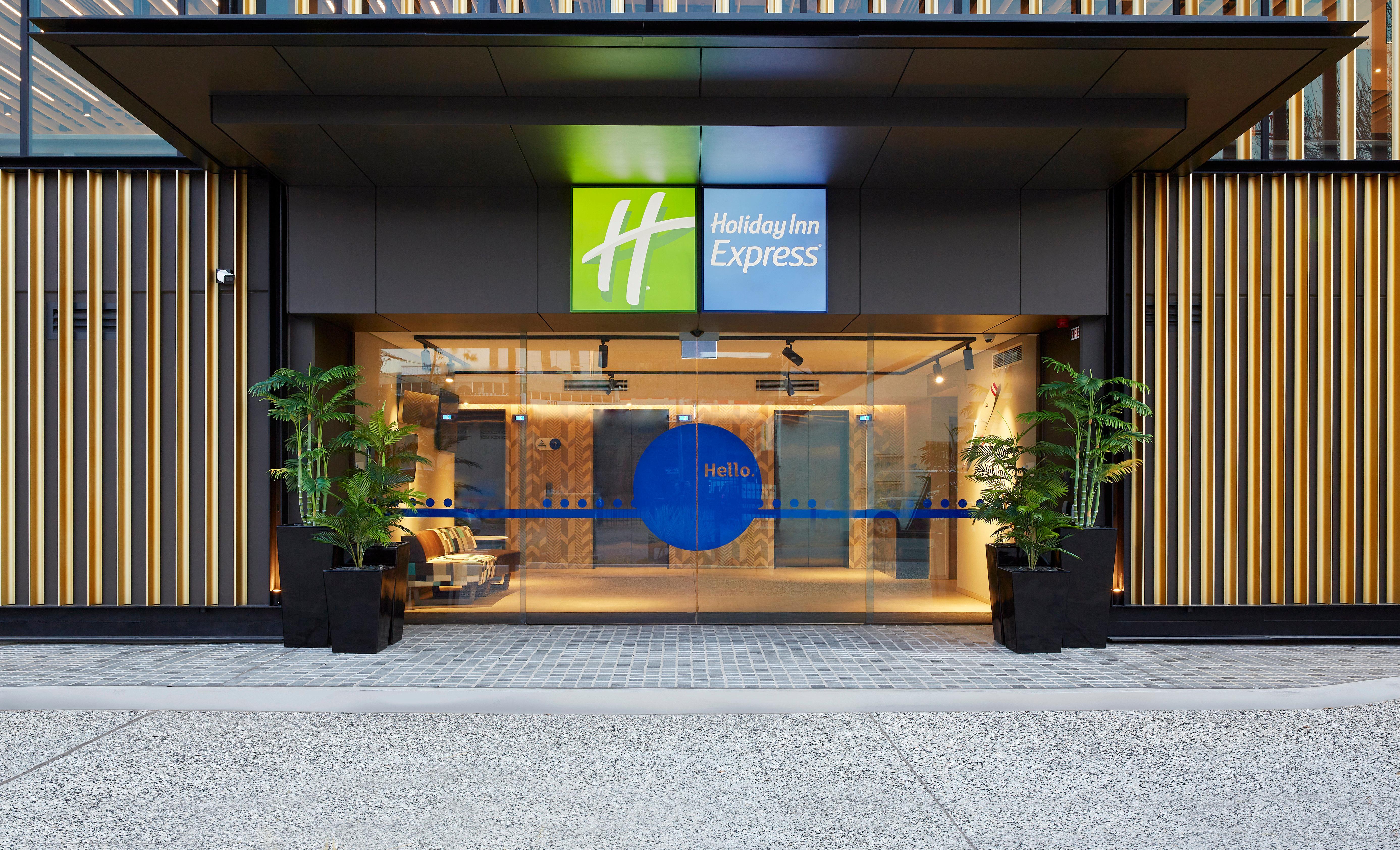 Holiday Inn Express Sydney Airport, An Ihg Hotel Exterior photo